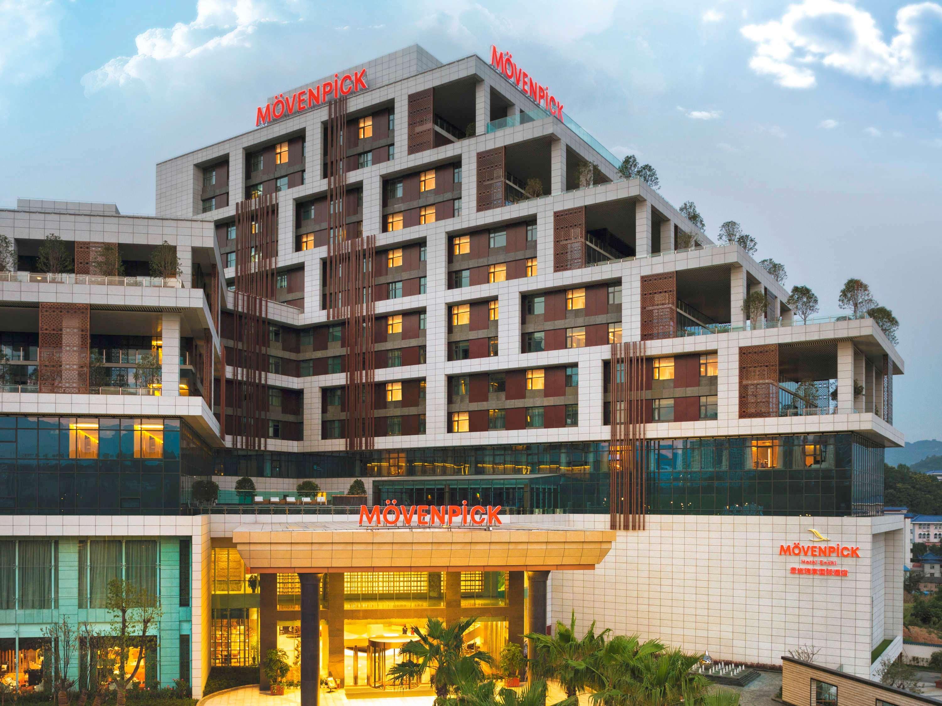 Movenpick Hotel Enshi Dış mekan fotoğraf