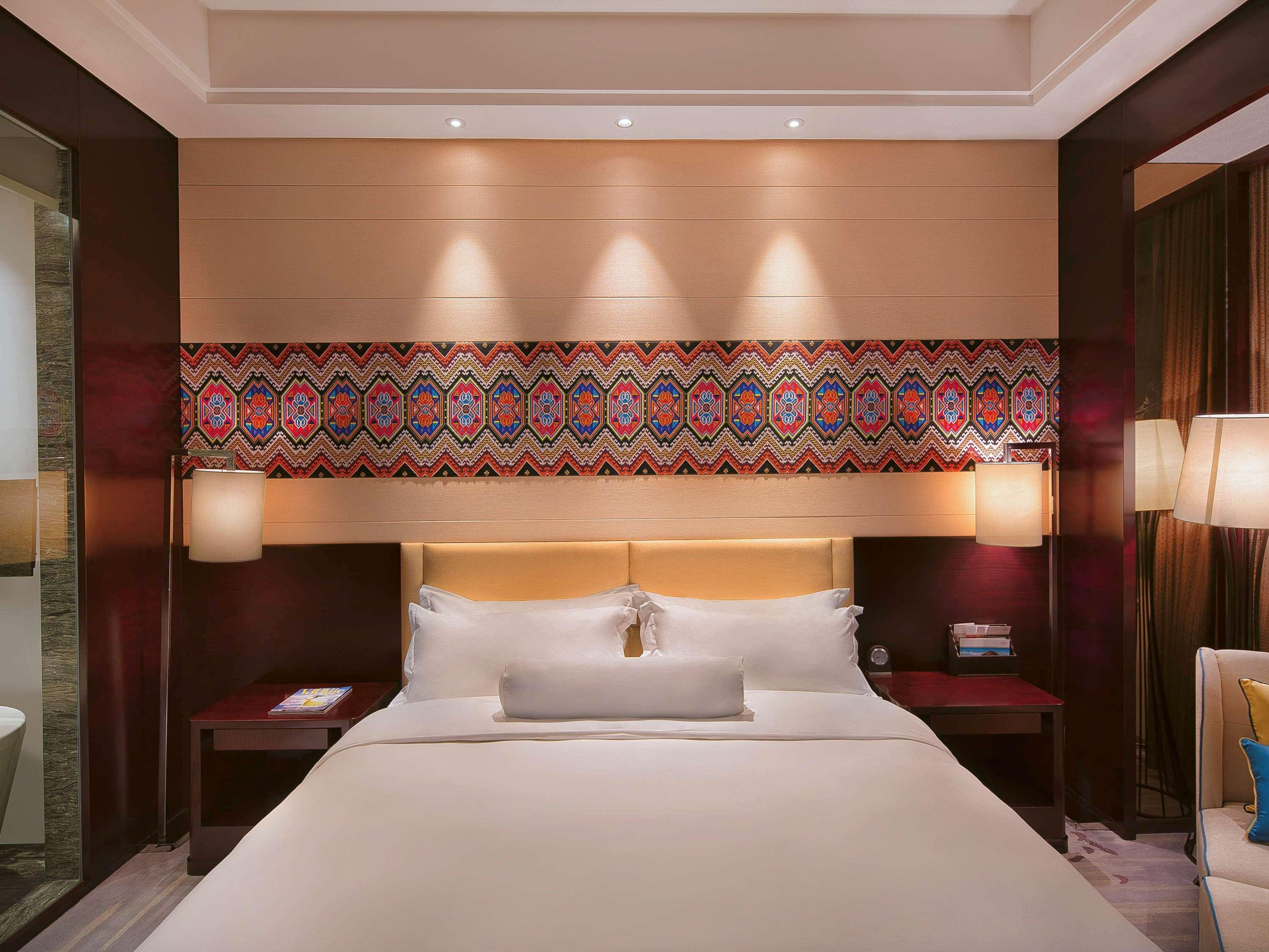 Movenpick Hotel Enshi Dış mekan fotoğraf