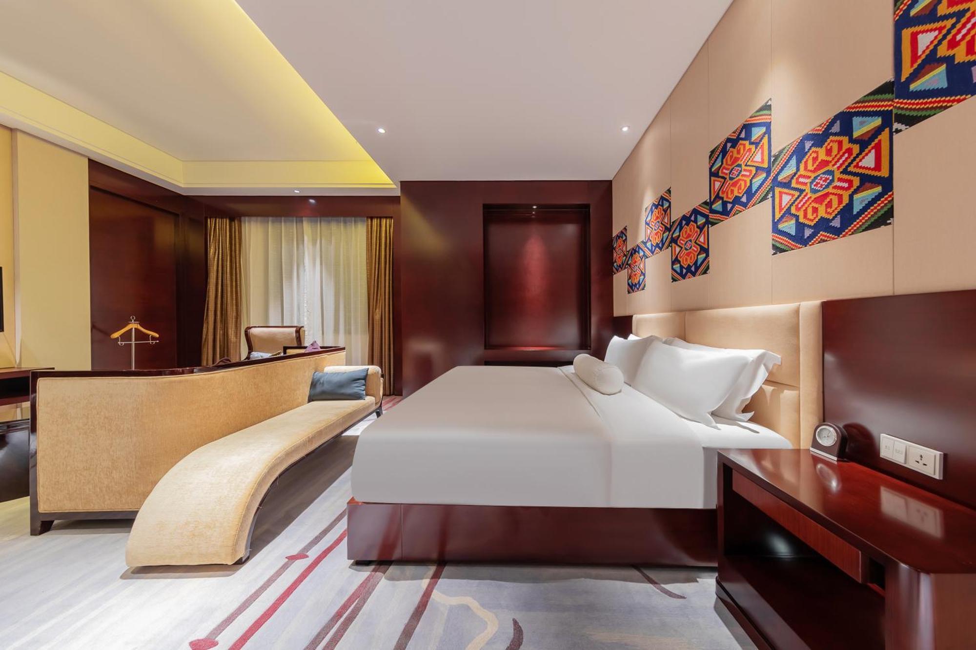 Movenpick Hotel Enshi Dış mekan fotoğraf